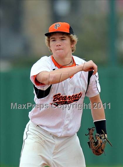 Thumbnail 1 in Bonham vs Pilot Point (Farmersville Tournament) photogallery.