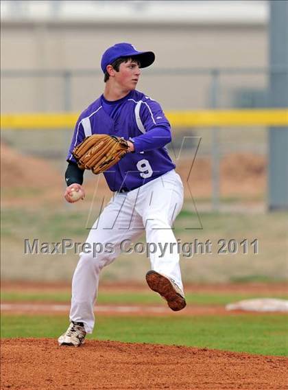 Thumbnail 1 in Bonham vs Pilot Point (Farmersville Tournament) photogallery.