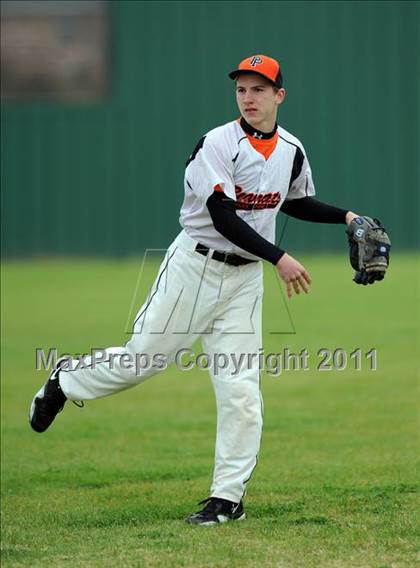 Thumbnail 3 in Bonham vs Pilot Point (Farmersville Tournament) photogallery.
