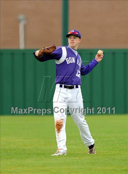 Thumbnail 3 in Bonham vs Pilot Point (Farmersville Tournament) photogallery.