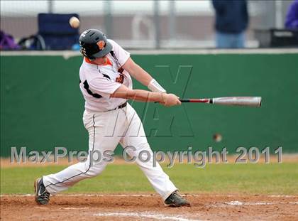 Thumbnail 1 in Bonham vs Pilot Point (Farmersville Tournament) photogallery.