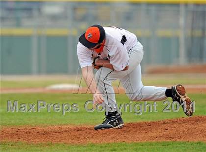 Thumbnail 1 in Bonham vs Pilot Point (Farmersville Tournament) photogallery.