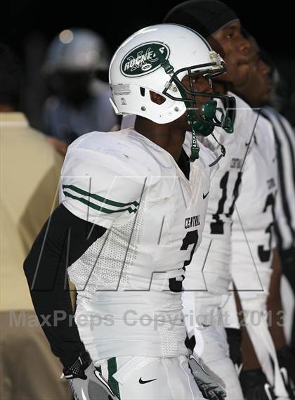 Thumbnail 1 in Miami Central @ Don Bosco Prep photogallery.
