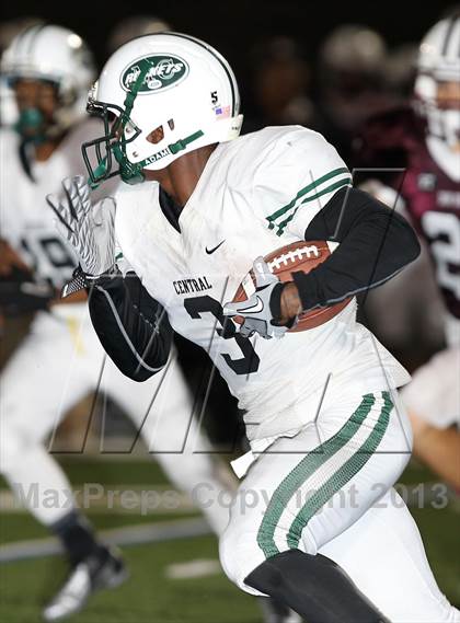 Thumbnail 3 in Miami Central @ Don Bosco Prep photogallery.