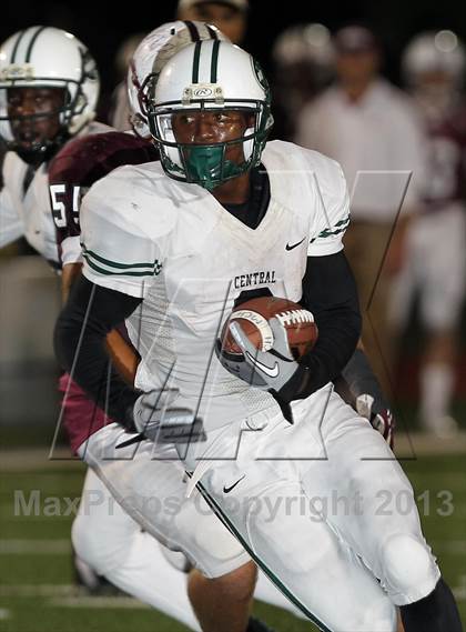 Thumbnail 3 in Miami Central @ Don Bosco Prep photogallery.