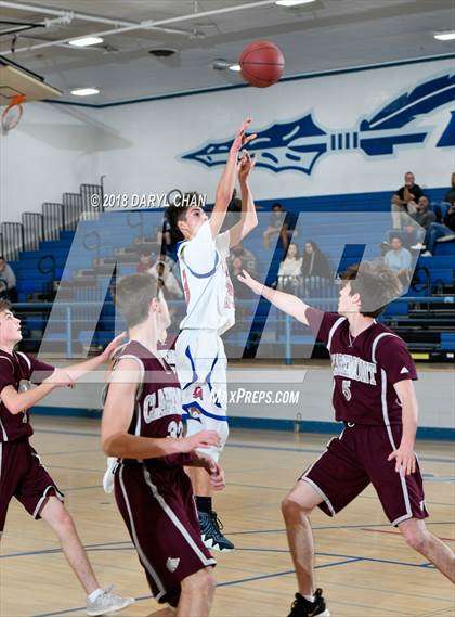 Thumbnail 3 in Claremont vs. Los Altos (Baldwin Park Tournament) photogallery.
