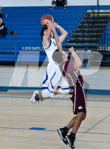 Thumbnail 2 in Claremont vs. Los Altos (Baldwin Park Tournament) photogallery.
