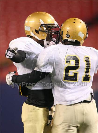 Thumbnail 1 in Hackensack vs. Livingston (NJSIAA North I Group IV Final) photogallery.