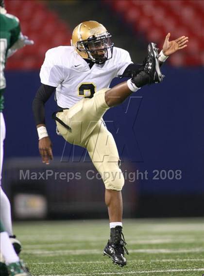 Thumbnail 1 in Hackensack vs. Livingston (NJSIAA North I Group IV Final) photogallery.