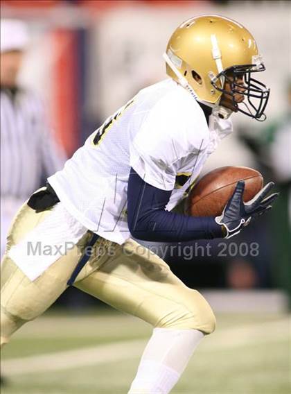 Thumbnail 3 in Hackensack vs. Livingston (NJSIAA North I Group IV Final) photogallery.