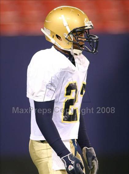 Thumbnail 1 in Hackensack vs. Livingston (NJSIAA North I Group IV Final) photogallery.
