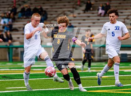 Thumbnail 2 in Bothell vs Inglemoor photogallery.