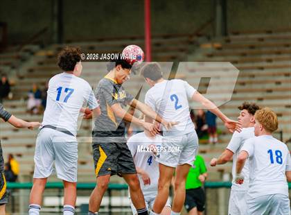 Thumbnail 2 in Bothell vs Inglemoor photogallery.