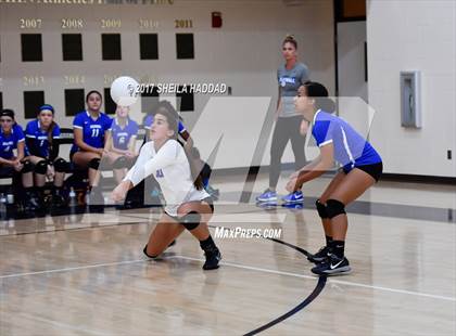 Thumbnail 1 in Riverview vs. Tampa Catholic photogallery.