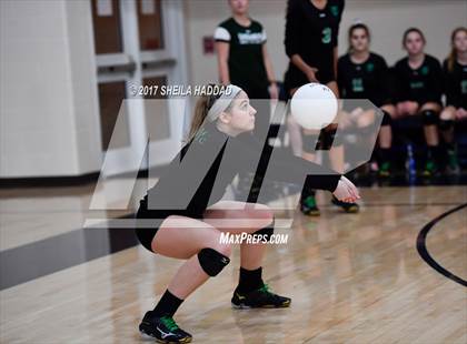 Thumbnail 3 in Riverview vs. Tampa Catholic photogallery.