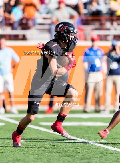 Thumbnail 2 in Lake Travis vs. Judson (UIL 6A D1 Area Playoff) photogallery.