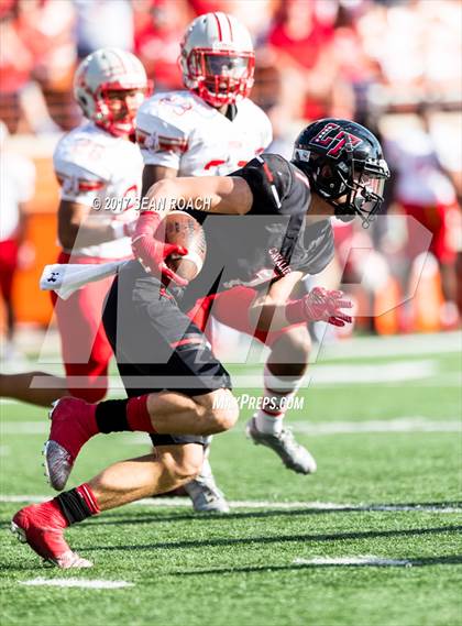 Thumbnail 3 in Lake Travis vs. Judson (UIL 6A D1 Area Playoff) photogallery.