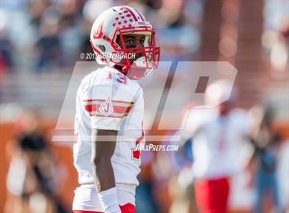 Thumbnail 3 in Lake Travis vs. Judson (UIL 6A D1 Area Playoff) photogallery.
