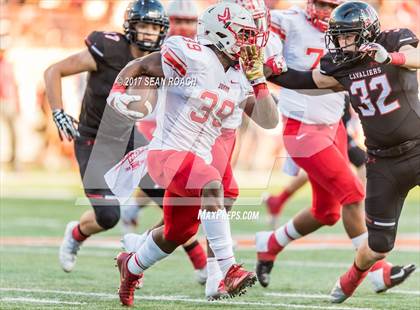 Thumbnail 1 in Lake Travis vs. Judson (UIL 6A D1 Area Playoff) photogallery.