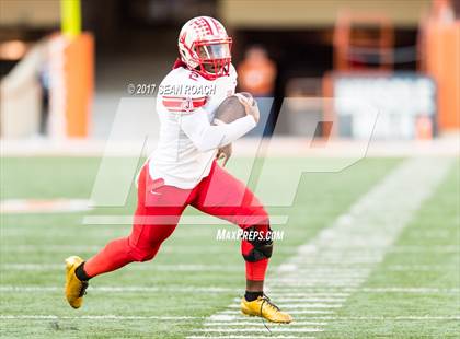 Thumbnail 2 in Lake Travis vs. Judson (UIL 6A D1 Area Playoff) photogallery.
