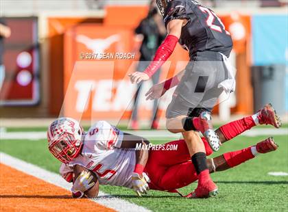 Thumbnail 2 in Lake Travis vs. Judson (UIL 6A D1 Area Playoff) photogallery.