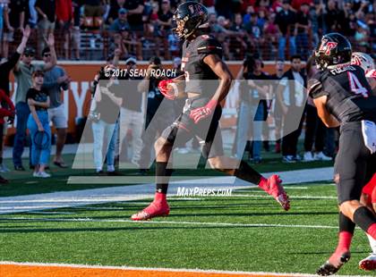 Thumbnail 2 in Lake Travis vs. Judson (UIL 6A D1 Area Playoff) photogallery.
