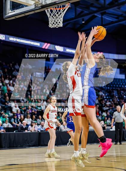 Thumbnail 3 in Briggsdale vs. McClave (CHSAA 1A Championship) photogallery.