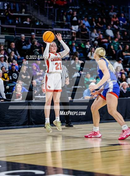 Thumbnail 3 in Briggsdale vs. McClave (CHSAA 1A Championship) photogallery.
