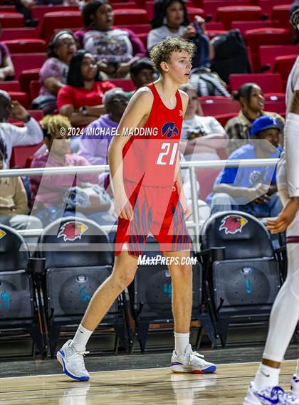 Thumbnail 2 in Silsbee vs. Hardin-Jefferson (UIL 4A Basketball Bi-District) photogallery.
