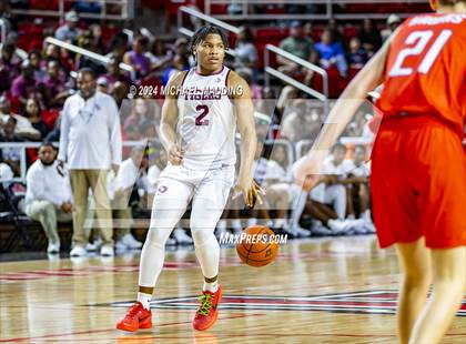 Thumbnail 2 in Silsbee vs. Hardin-Jefferson (UIL 4A Basketball Bi-District) photogallery.