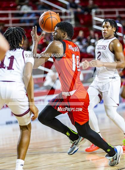 Thumbnail 1 in Silsbee vs. Hardin-Jefferson (UIL 4A Basketball Bi-District) photogallery.