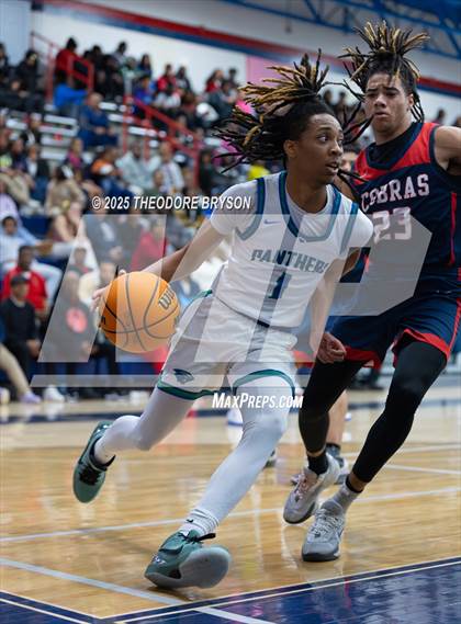 Thumbnail 3 in LEAD Academy vs. Whites Creek (TSSAA Region 2A East Semifinal) photogallery.