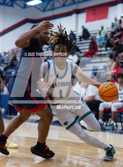 Thumbnail 1 in LEAD Academy vs. Whites Creek (TSSAA Region 2A East Semifinal) photogallery.