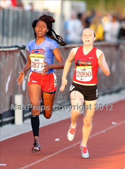 Thumbnail 1 in 45th Arcadia Invitational (Girls Track Events) photogallery.