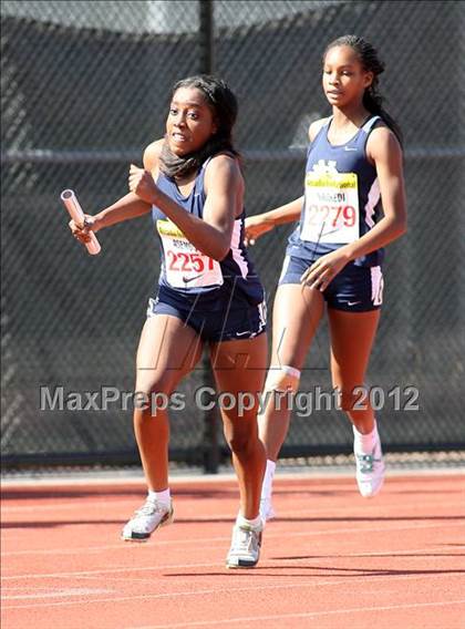Thumbnail 2 in 45th Arcadia Invitational (Girls Track Events) photogallery.