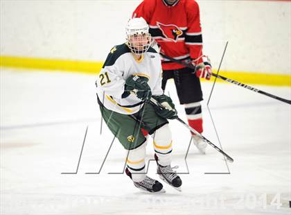Thumbnail 2 in Trinity Catholic vs. Greenwich (FCIAC Quarterfinal) photogallery.