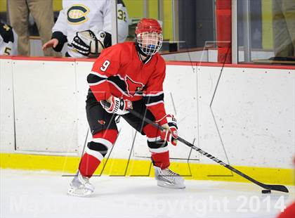 Thumbnail 2 in Trinity Catholic vs. Greenwich (FCIAC Quarterfinal) photogallery.