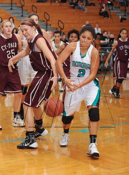 Thumbnail 2 in Cy-Fair vs Pasadena Memorial (McDonald's Texas Invitational) photogallery.