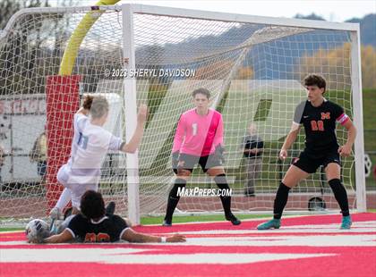 Thumbnail 3 in Midd-West vs. Milton photogallery.