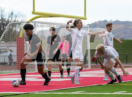 Thumbnail 1 in Midd-West vs. Milton photogallery.