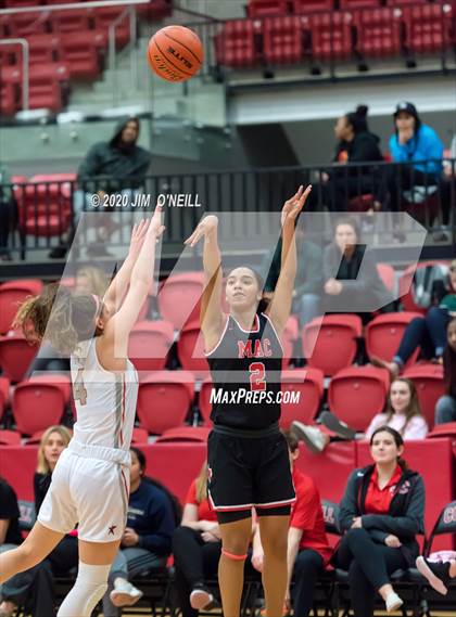 Thumbnail 1 in MacArthur @ Coppell photogallery.