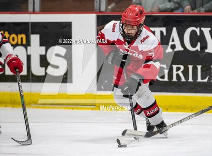 Thumbnail 2 in Pinkerton vs St. Thomas-Dover-Winnacunnet (NHIAA Semifinal) photogallery.