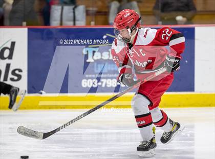 Thumbnail 2 in Pinkerton vs St. Thomas-Dover-Winnacunnet (NHIAA Semifinal) photogallery.