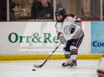 Thumbnail 2 in Pinkerton vs St. Thomas-Dover-Winnacunnet (NHIAA Semifinal) photogallery.