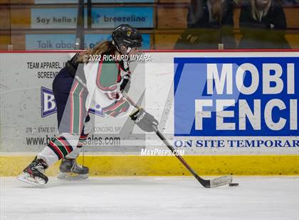 Thumbnail 2 in Pinkerton vs St. Thomas-Dover-Winnacunnet (NHIAA Semifinal) photogallery.