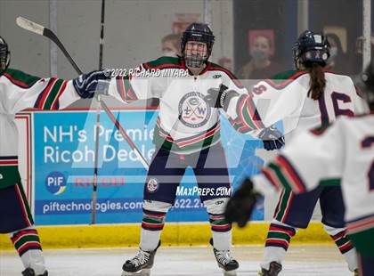 Thumbnail 2 in Pinkerton vs St. Thomas-Dover-Winnacunnet (NHIAA Semifinal) photogallery.