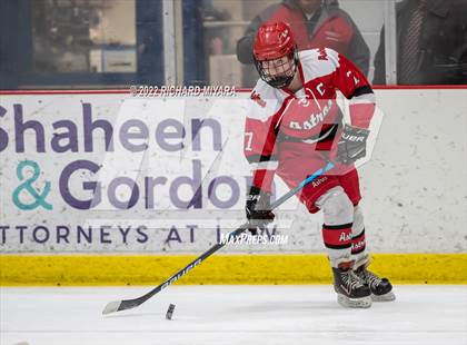 Thumbnail 2 in Pinkerton vs St. Thomas-Dover-Winnacunnet (NHIAA Semifinal) photogallery.