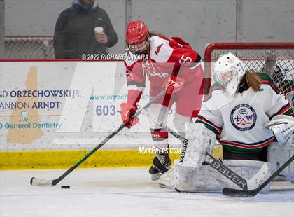 Thumbnail 3 in Pinkerton vs St. Thomas-Dover-Winnacunnet (NHIAA Semifinal) photogallery.