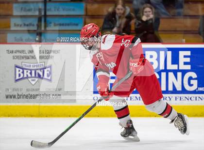 Thumbnail 3 in Pinkerton vs St. Thomas-Dover-Winnacunnet (NHIAA Semifinal) photogallery.