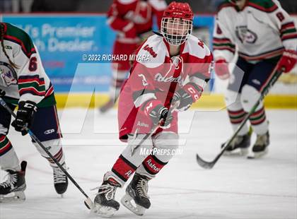 Thumbnail 2 in Pinkerton vs St. Thomas-Dover-Winnacunnet (NHIAA Semifinal) photogallery.